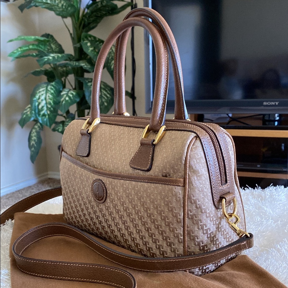 AUTHENTIC VINTAGE GUCCI 2 WAY BOSTON LEATHER BAG 25